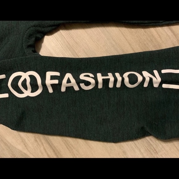 Green leggings - Picture 2 of 2